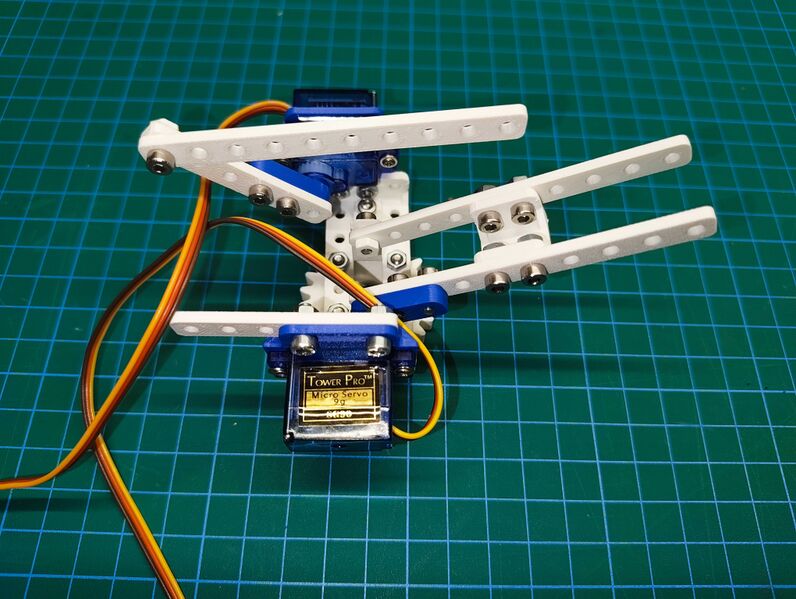 Súbor:RoboticArmImage42.jpg
