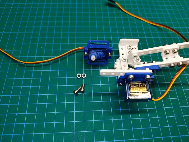 Súbor:RoboticArmImage33.jpg