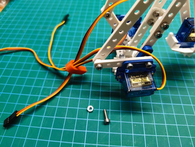 Súbor:RoboticArmImage72.jpg