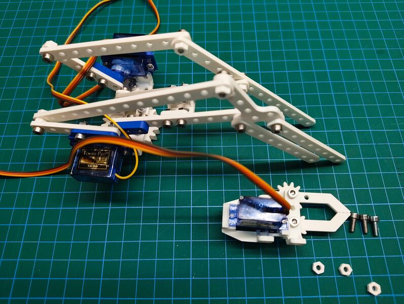 Súbor:RoboticArmImage66.jpg