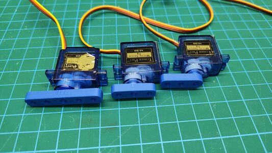 Modré – Servo modul 4
