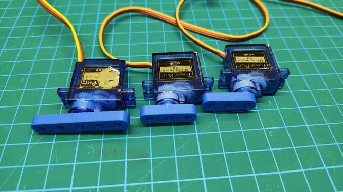 Modré – Servo modul 4